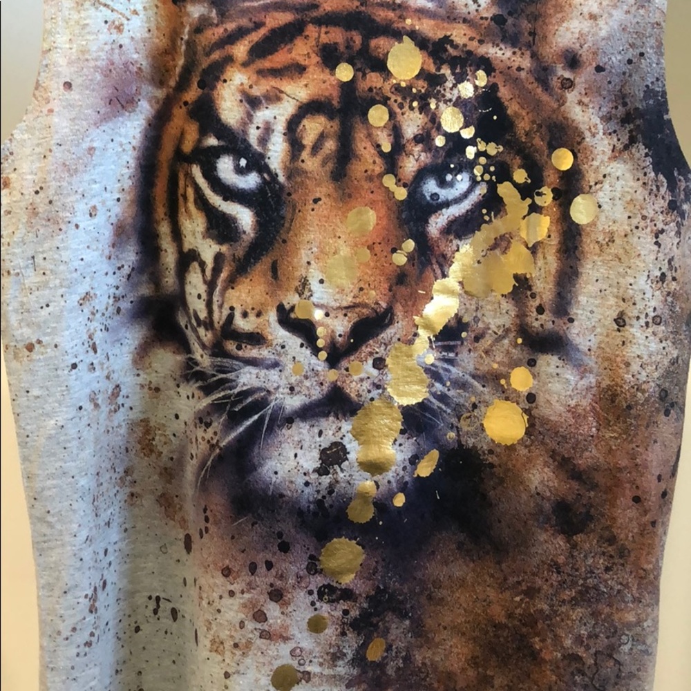 Tiger Tee
